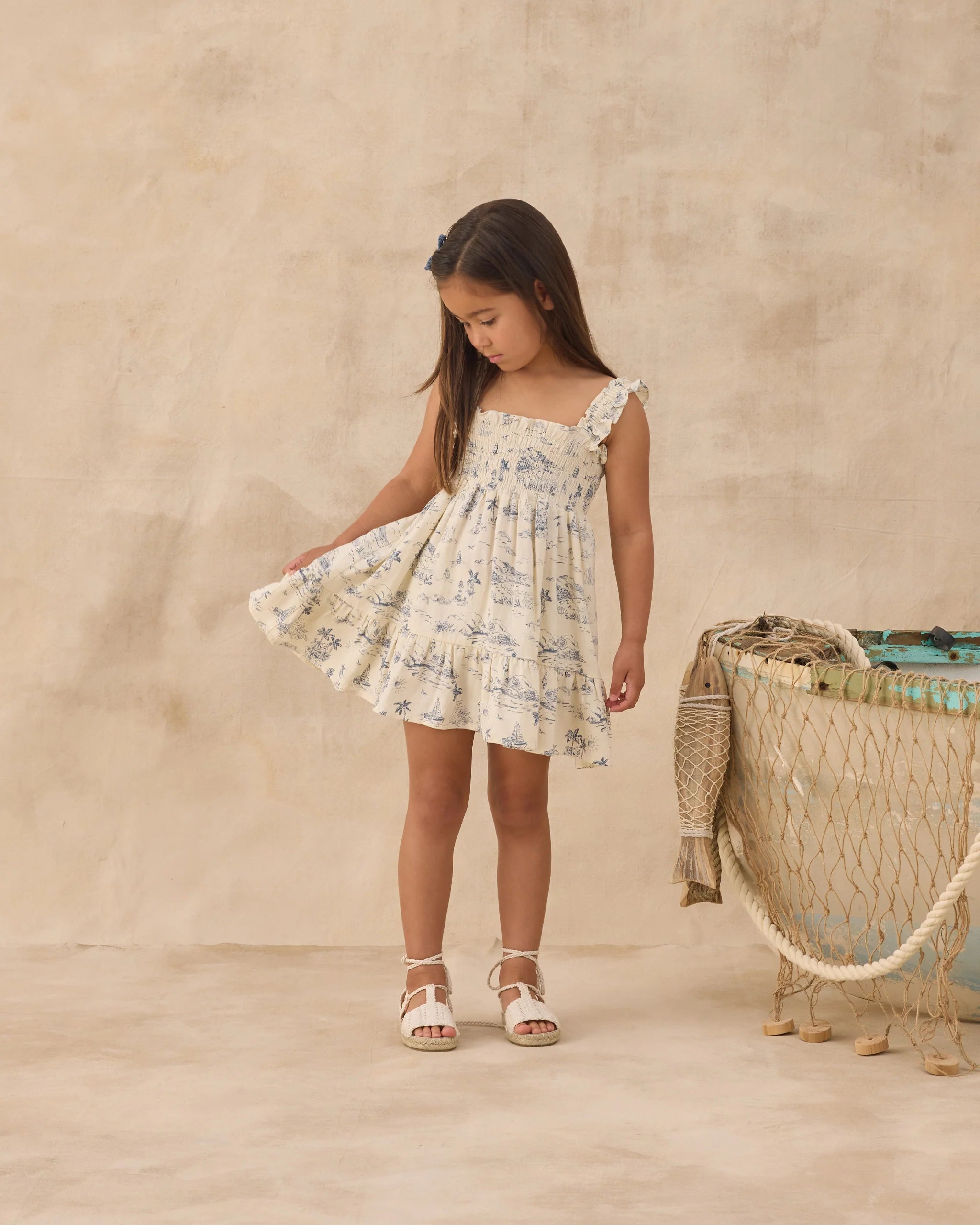 Rylee & Cru | Sutton Dress Ocean Toile | Model | Vagabond | Apparel | Boutique