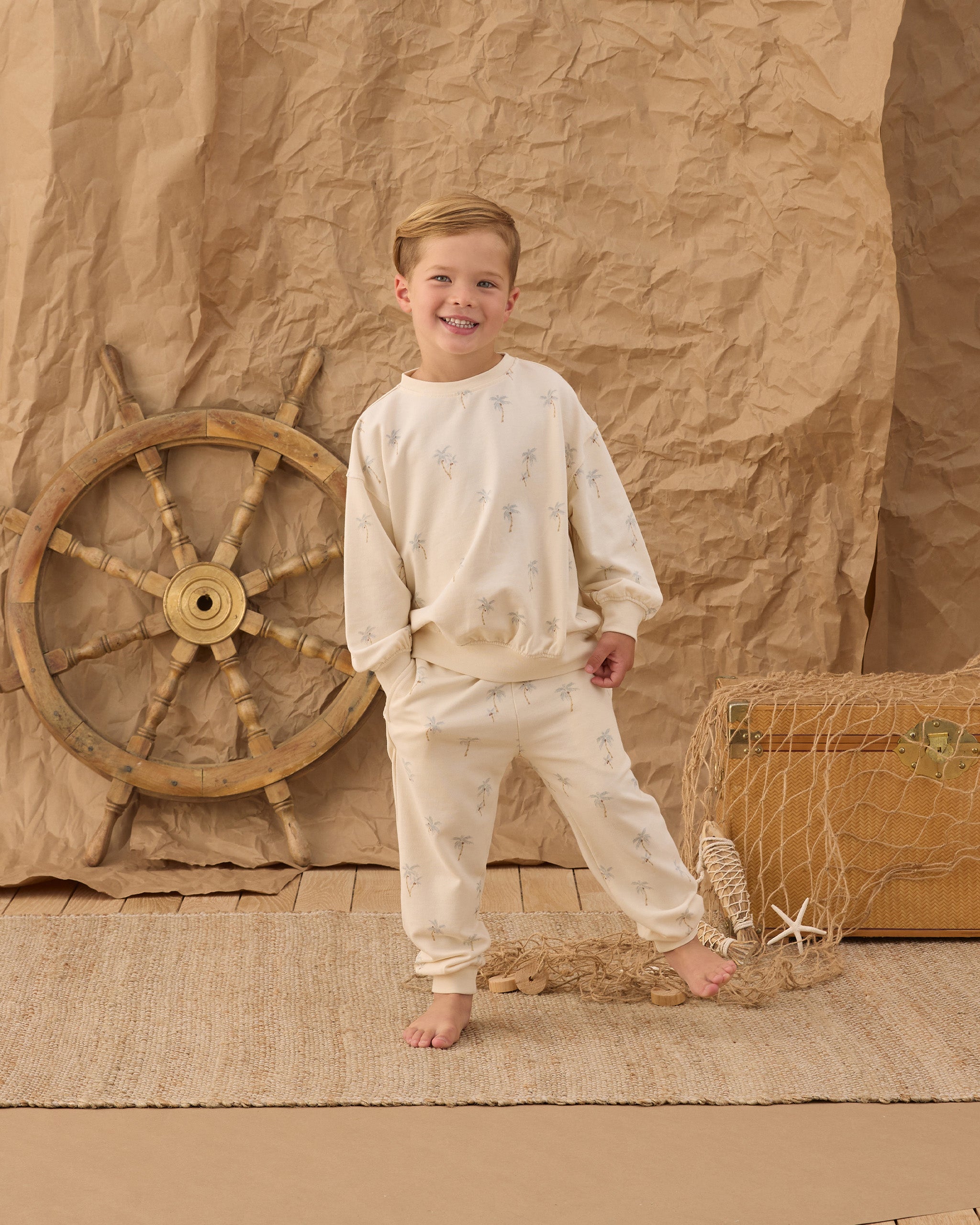 Rylee & Cru | Relaxed Sweatshirt | Palms | Model | Vagabond | Apparel | Boutique