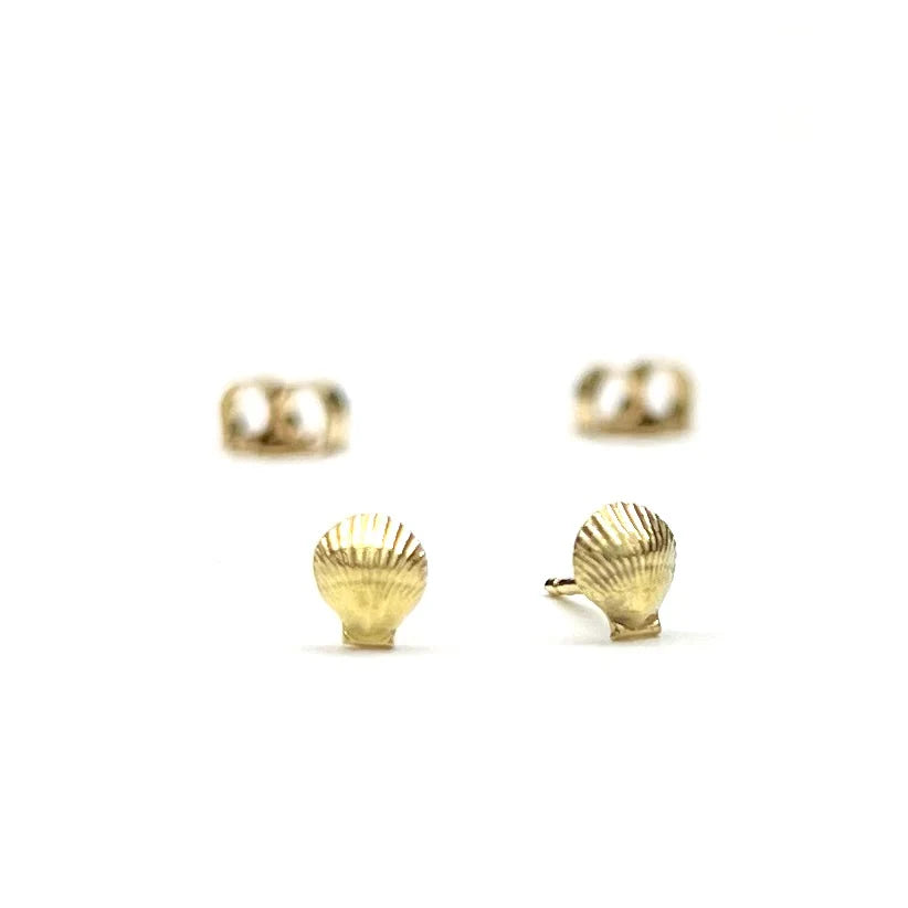 Silver Girl Tiny Scallop Shell Post | Vagabond Apparel Boutique