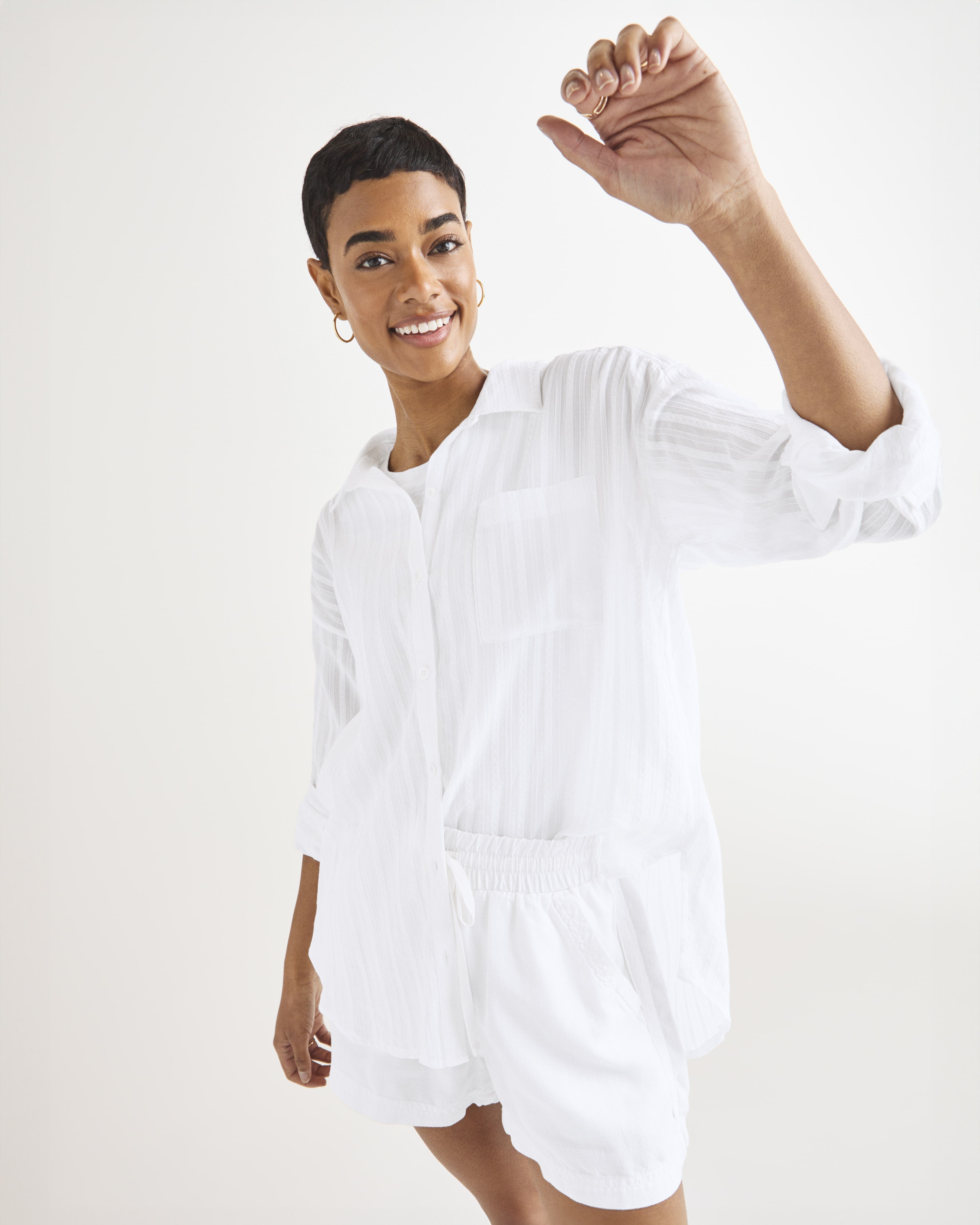 Splendid Bloom Button Down Shirt White | Vagabond Apparel Boutique