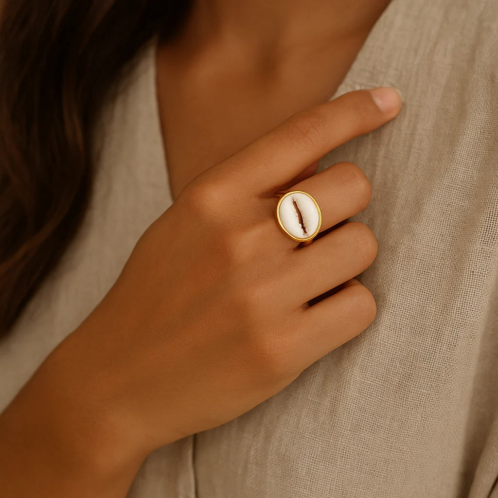 Salty Cali | Puka Ring | Vagabond | Apparel | Boutique