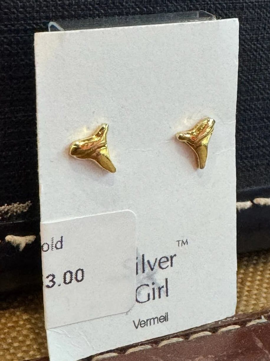 Silver Girl | Shark Tooth Post | Gold | Vagabond | Apparel | Boutique