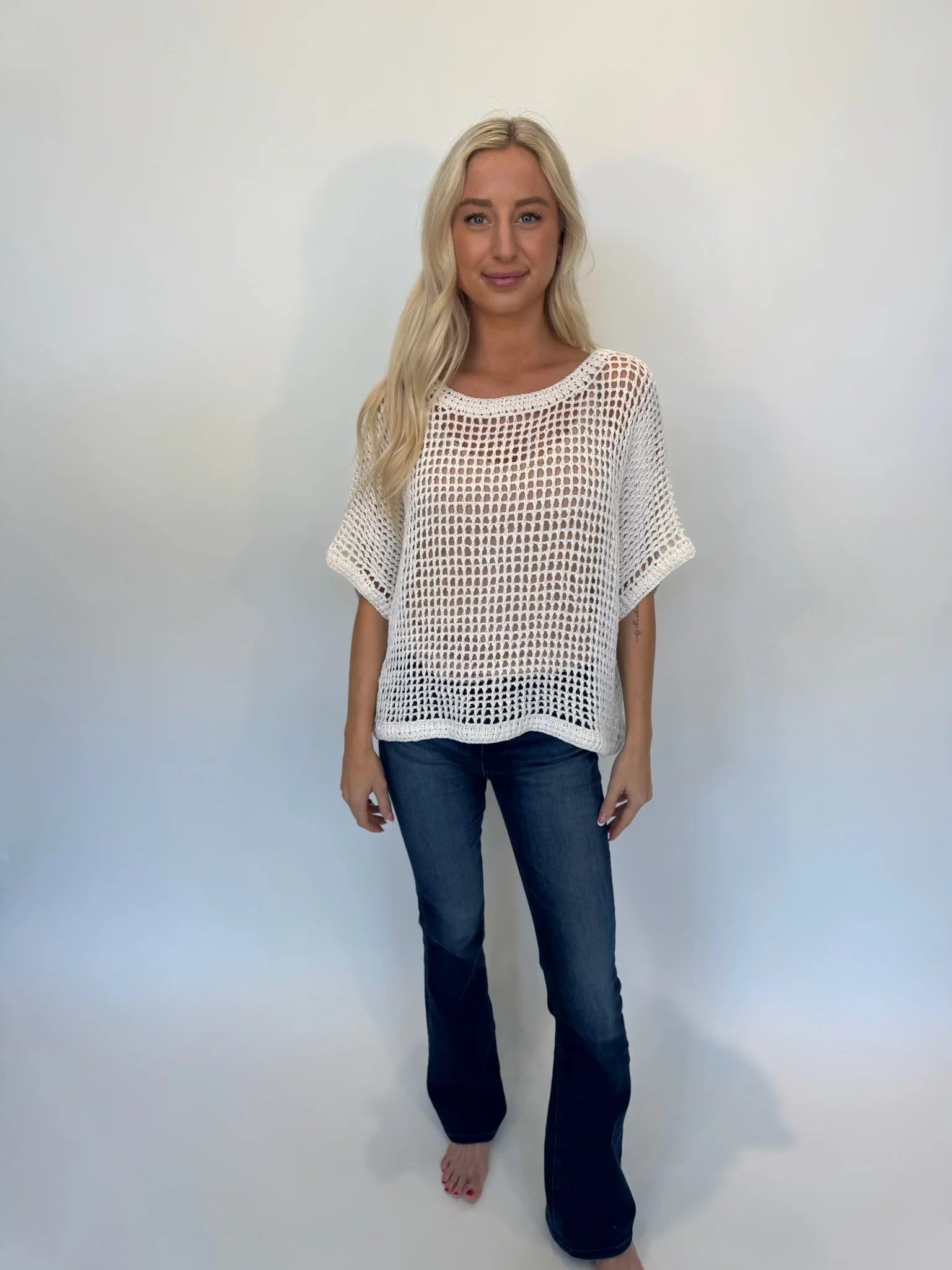 Skemo | Azure Crochet Classic Top | White | Model | Vagabond | Apparel | Boutique