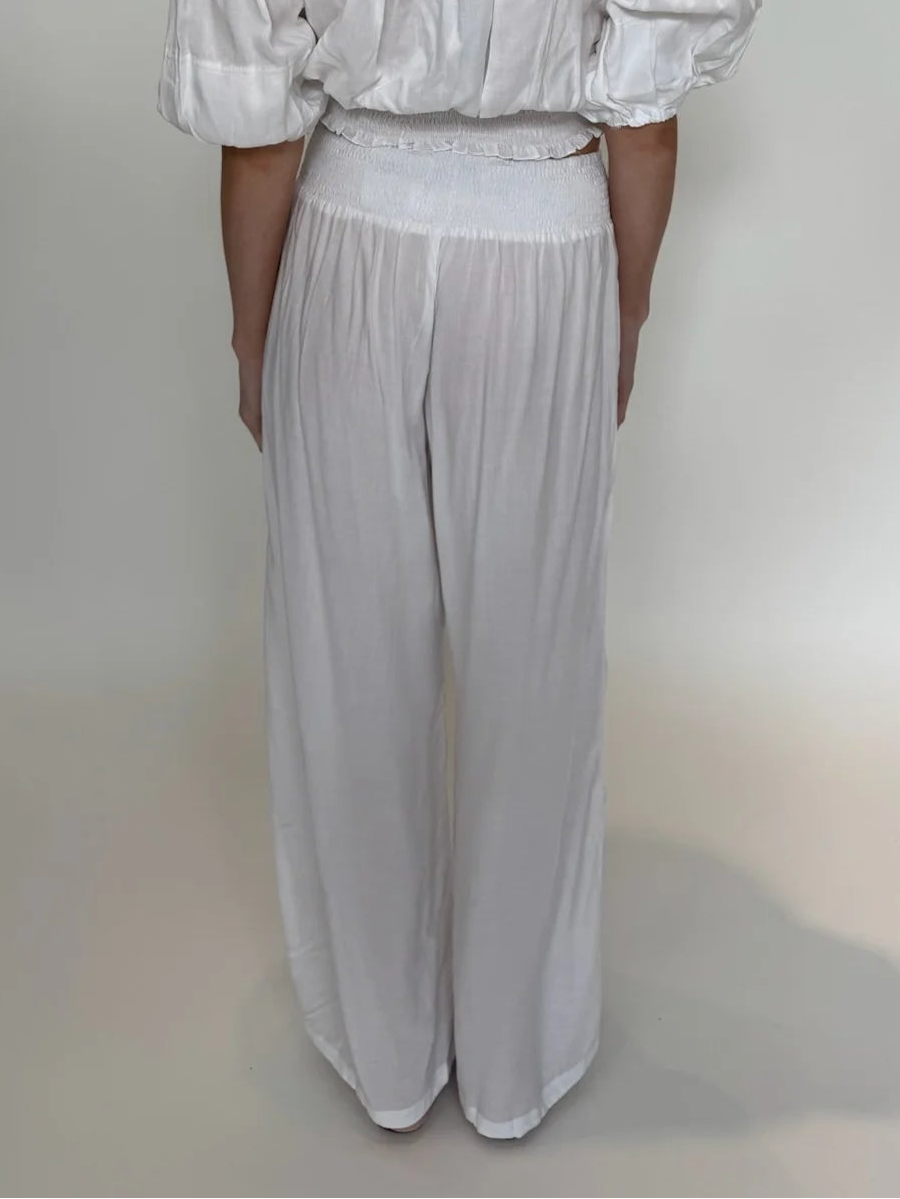 Skemo | Nassau Elastic Waist Pant | White | Back | Vagabond | Apparel | Boutique