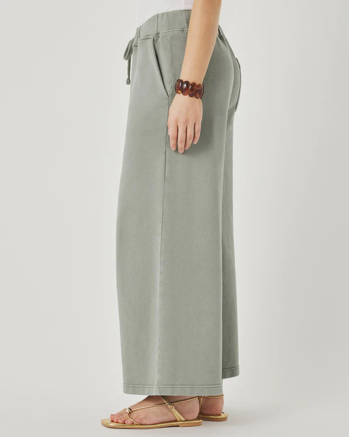 Splendid | Greta Terry Crop Pant | Side | Vagabond | Apparel | Boutique
