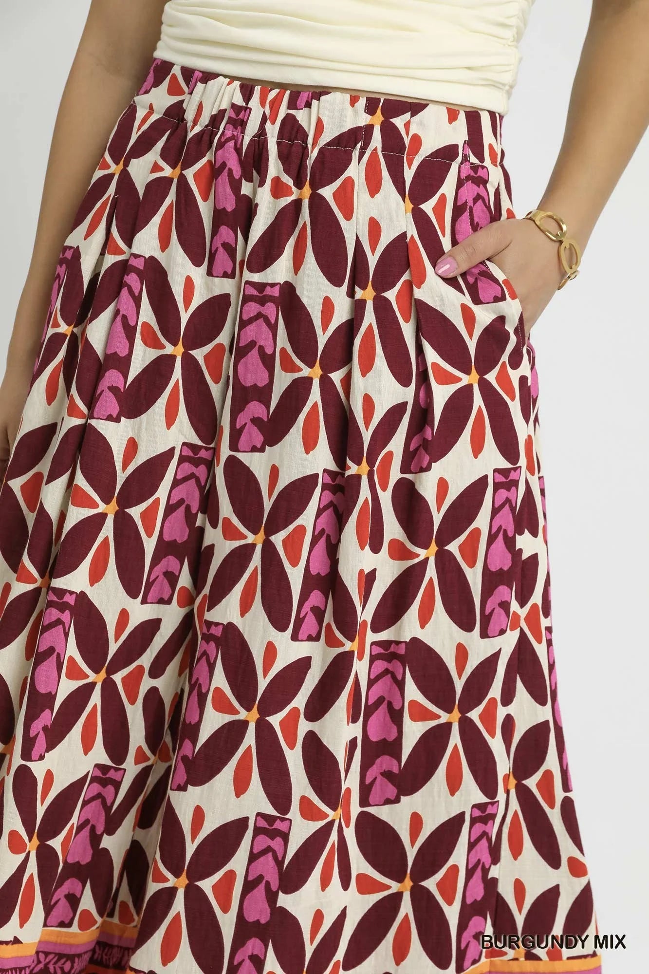 Umgee | Geo Print Pants | Burgundy | Close | Vagabond | Apparel | Boutique