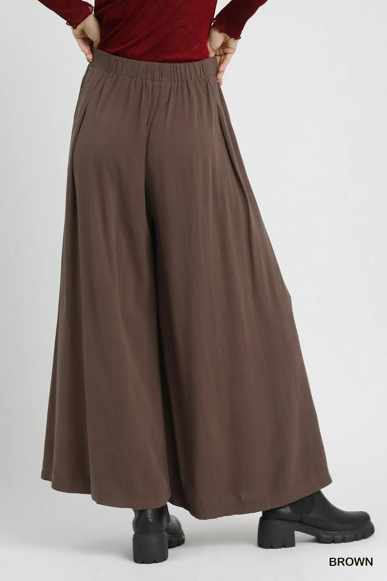 Umgee | Linen High-Waisted Wide Leg Palazzo Pants | Back | Vagabond | Apparel | Boutique