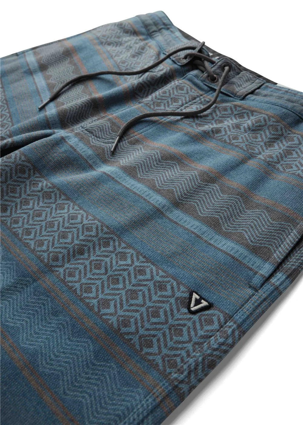 Vissla | Headlands 18.5" Sofa Surfer | Close | Vagabond | Apparel | Boutique