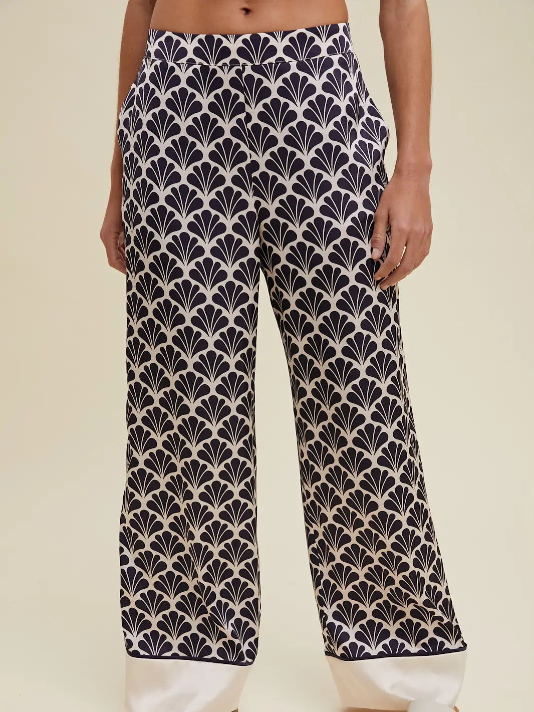 Wishlist | Lux Pant | Vagabond | Apparel | Boutique