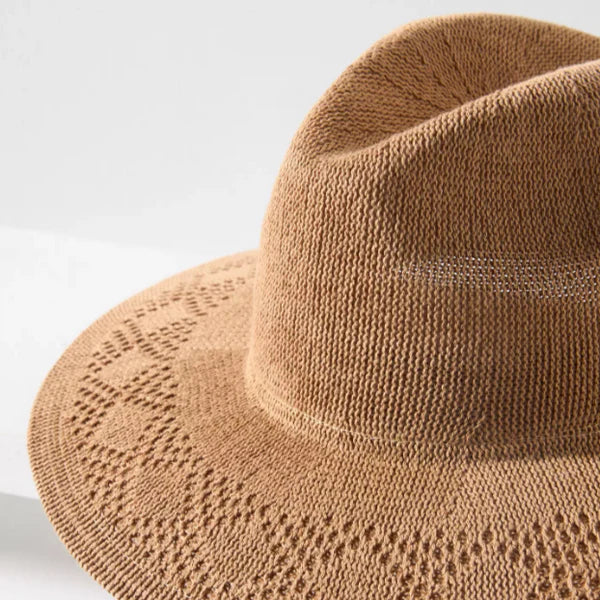 Wyeth | Evie | Tan | Close | Vagabond | Apparel | Boutique