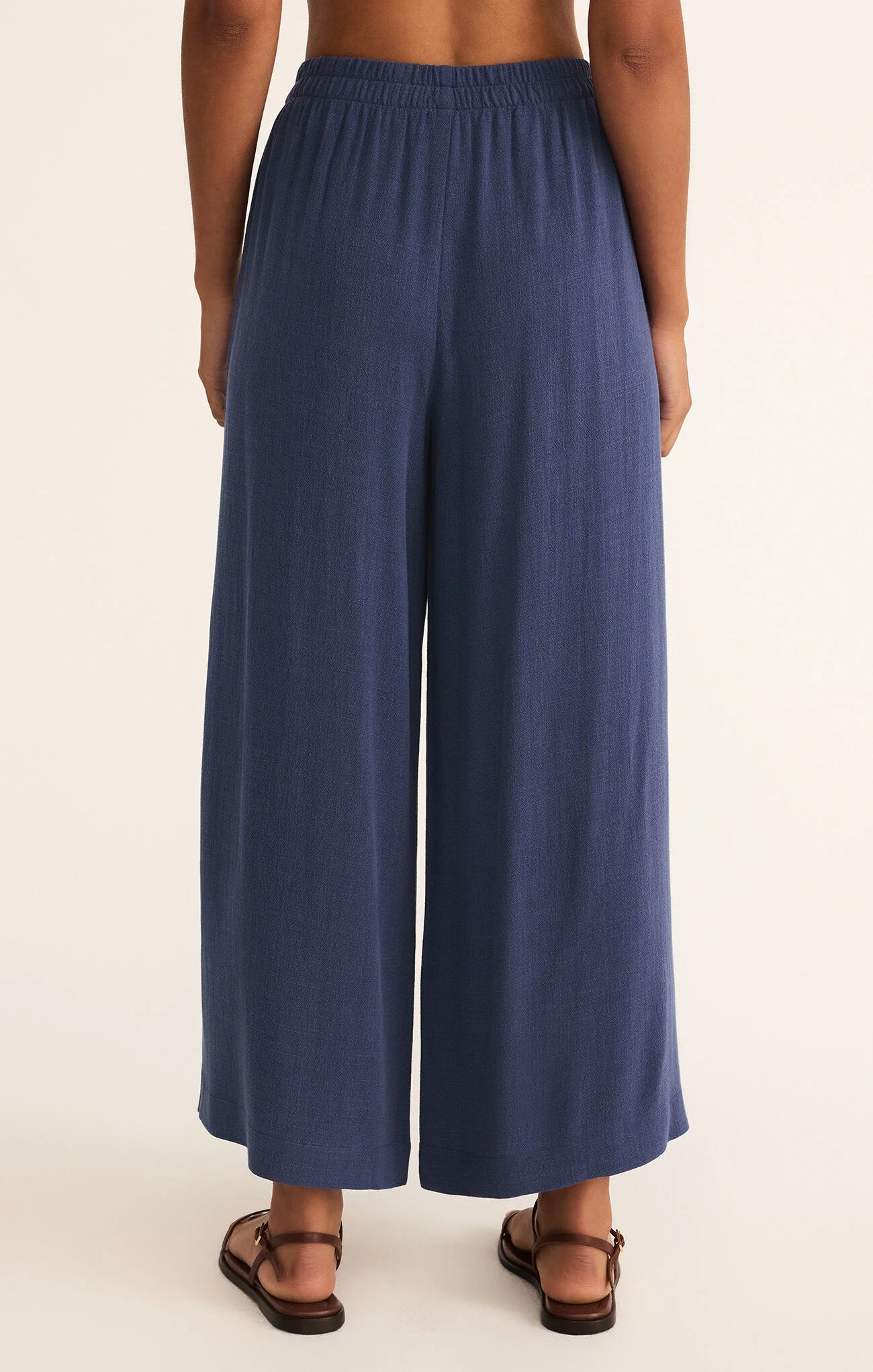 Z Supply | Scout Linen Rayon Pant | Yacht | Blue | Back | Vagabond | Apparel | Boutique