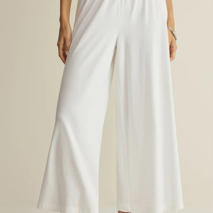 Z Supply | Scout Jersey Crop Flare Pant | White | Vagabond | Apparel | Boutique