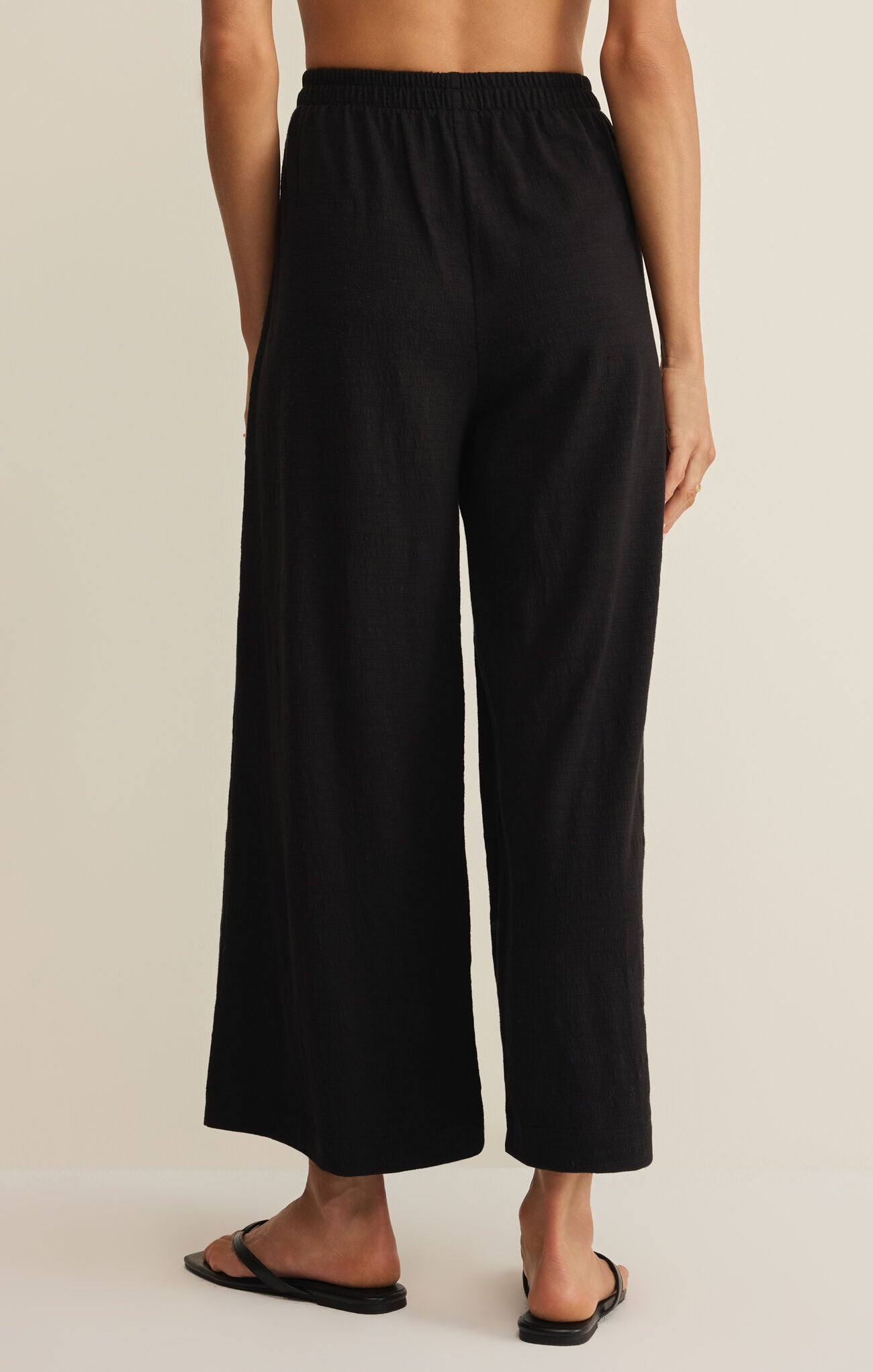 Z Supply | Scout Textured Slub Pant | Back | Vagabond | Apparel | Boutique