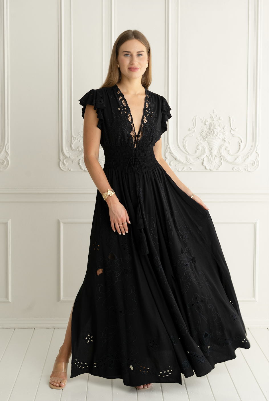 Zaimara | Glamour Maxi | Model | Front | Vagabond | Apparel | Boutique