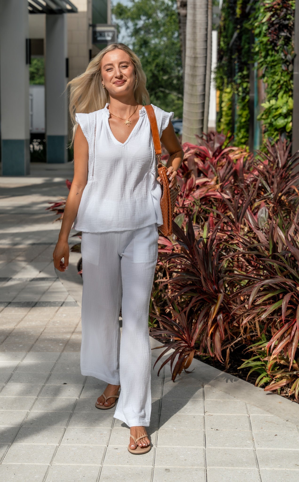 Why Coastal Fashion Never Goes Out of Style: The Enduring Appeal of Relaxed Luxury