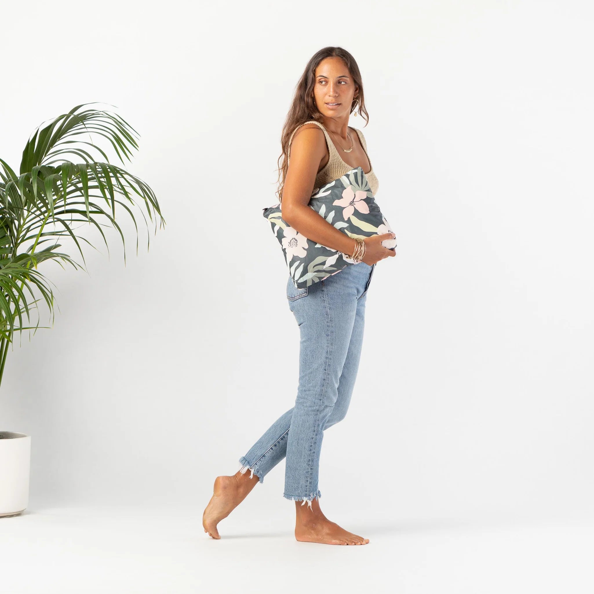 Aloha Pouch - Thumbnail 2