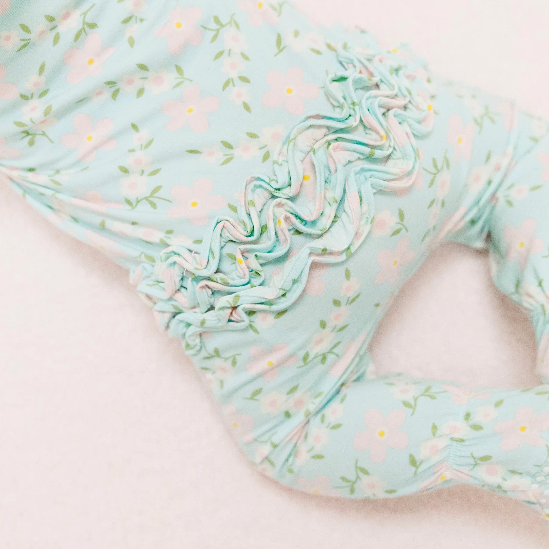 Angel Dear Vintage Daisy 2 Way Zip Ruffle Footie | Vagabond Apparel Boutique