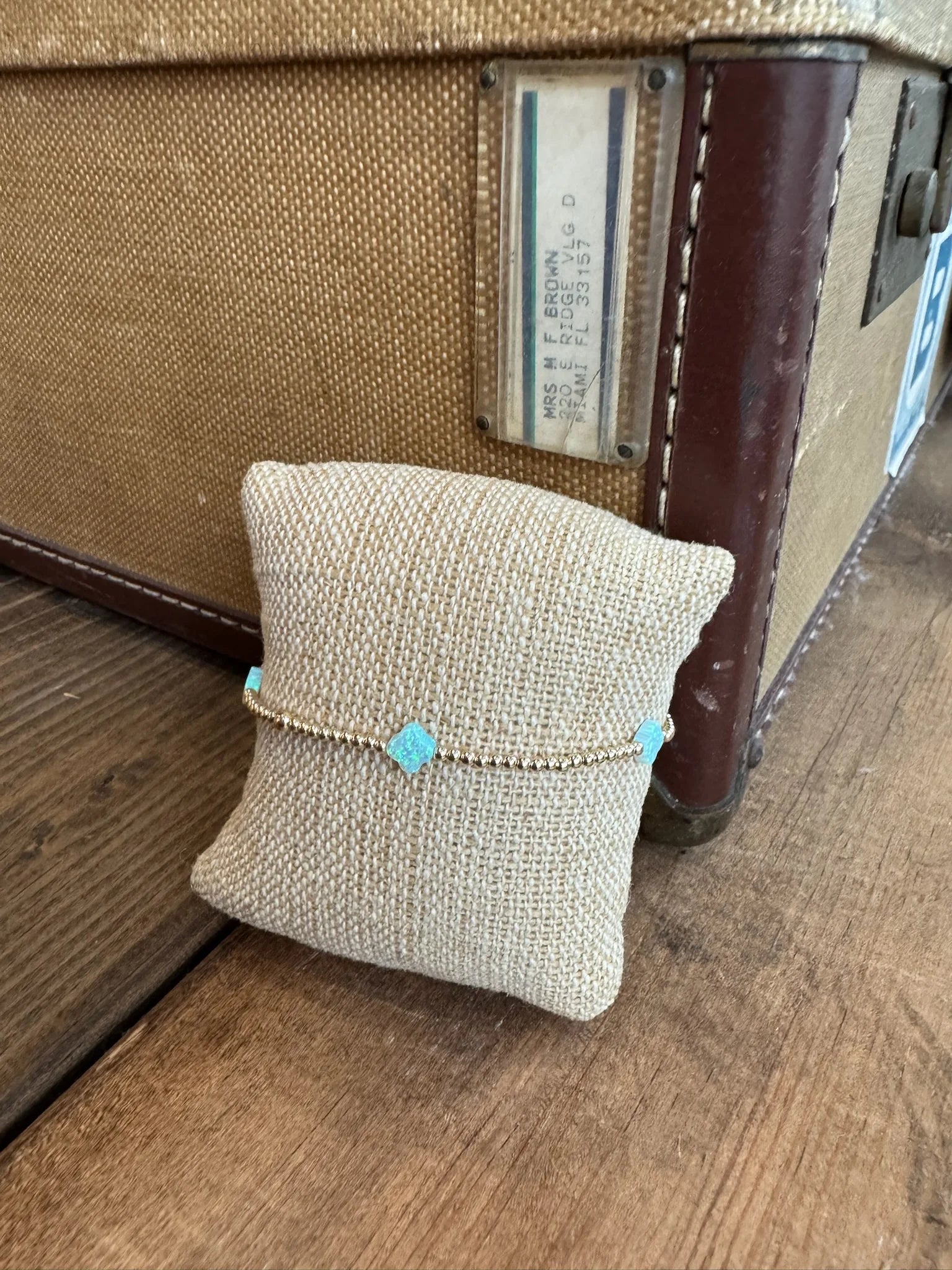 Bara Boheme | Tiny Clover | Bracelet | Green | Vagabond | Apparel | Boutique