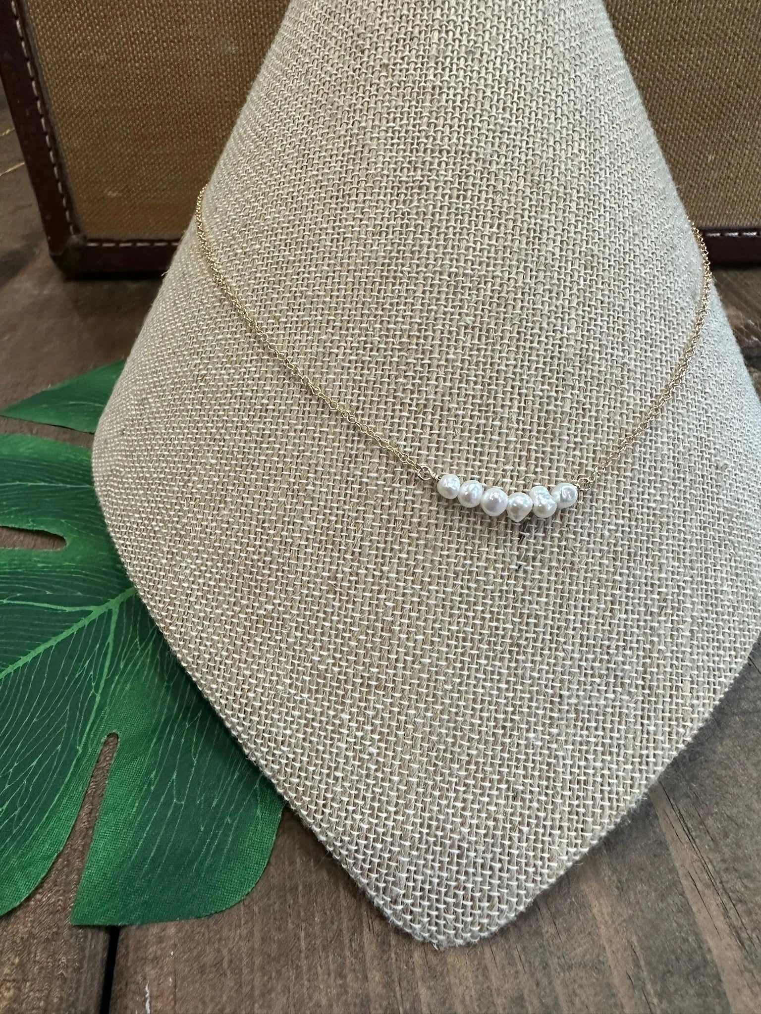Beachybeads | Pearl Bar Necklace | Vagabond | Apparel | Boutique