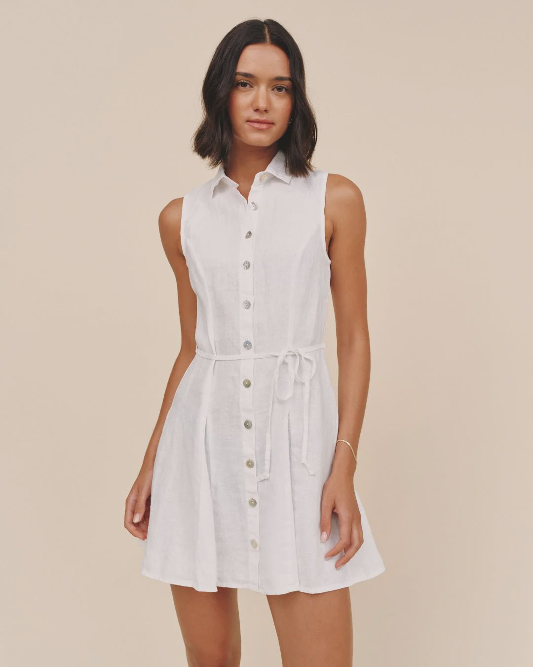 Bella Dahl | Sleeveless Seamed Shirt Dress | Vagabond | Apparel | Boutique