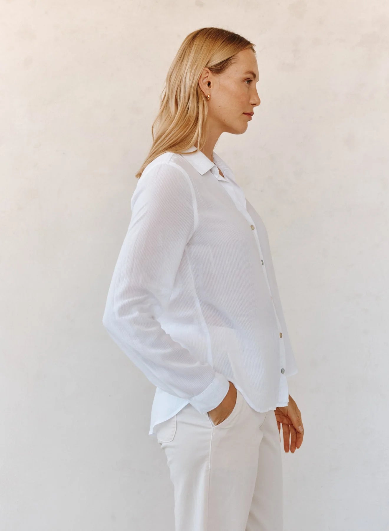 Bella Dahl | Classic Button Down | Side | Vagabond | Apparel | Boutique