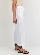 Bella Dahl | Easy Pocket Wide Leg Crop | Side | Vagabond | Apparel | Boutique