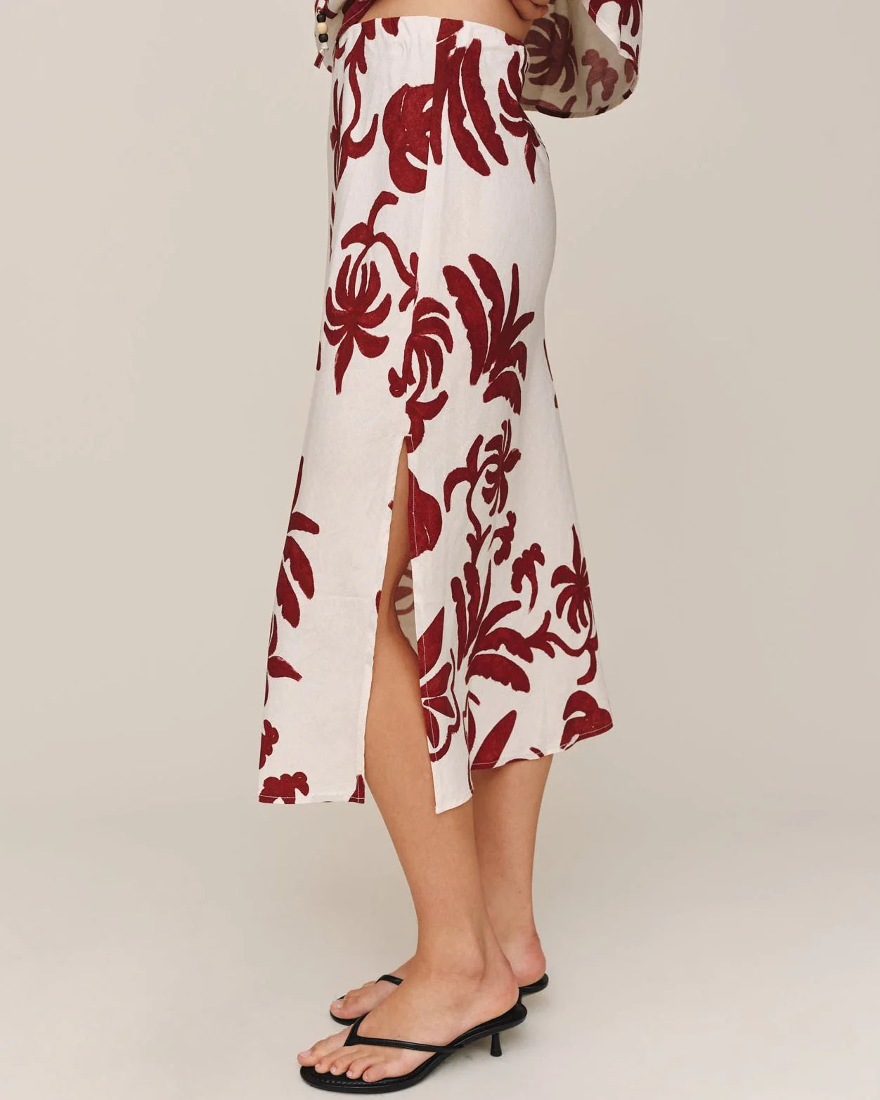 Bella Dahl | Bias Side Slit Skirt | Vagabond | Apparel | Boutique