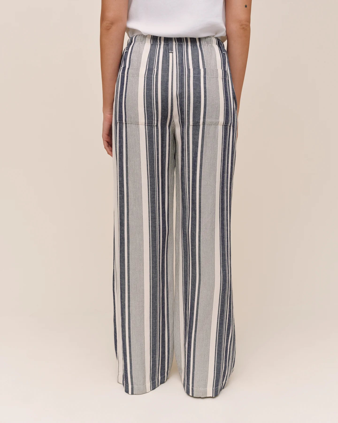 Bella Dahl | Clean Wide Leg Pant | Vagabond | Apparel | Boutique