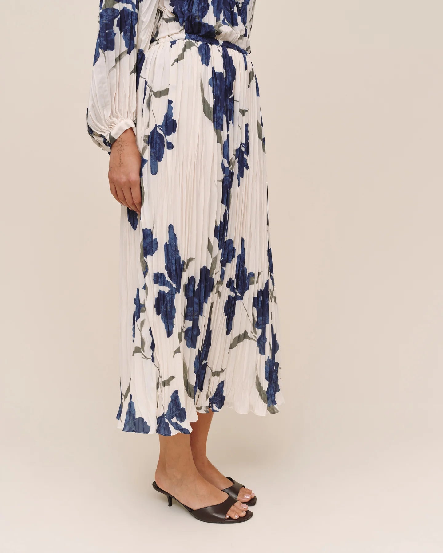 Bella Dahl | Pleated Maxi Skirt | Vagabond | Apparel | Boutique