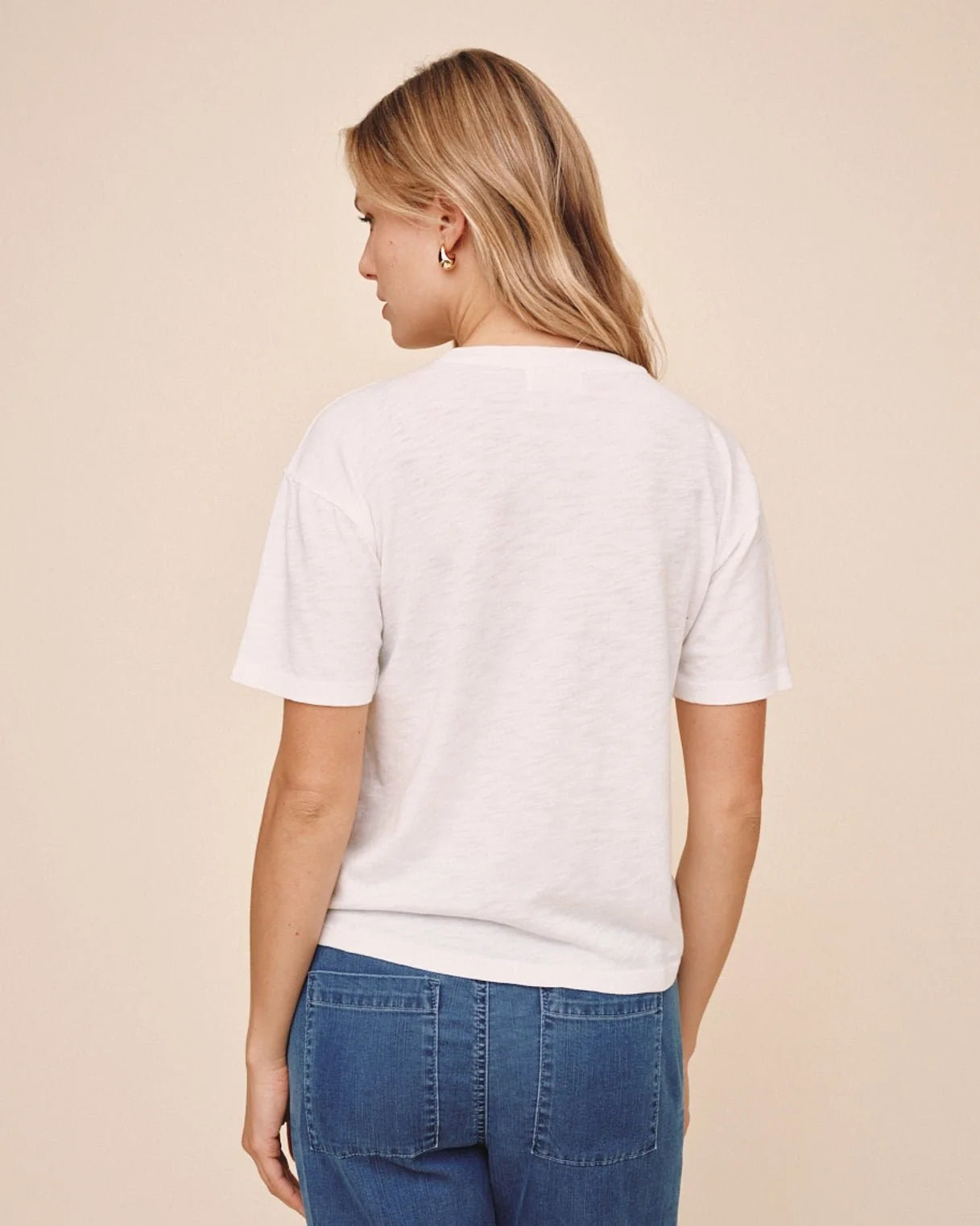 Bella Dahl | Relaxed Crew Neck Tee | Vagabond | Apparel | Boutique