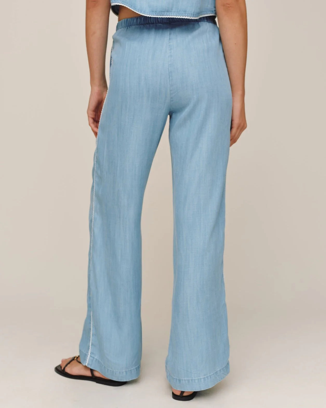 Bella Dahl | Scallop Side Seam Pant | Vagabond | Apparel | Boutique