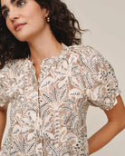Bella Dahl | Printed Short Sleeve Raglan Shirt | Vagabond | Apparel | Boutique