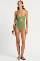 Bond-eye | Amira One Piece | Martini | Vagabond | Apparel | Boutique