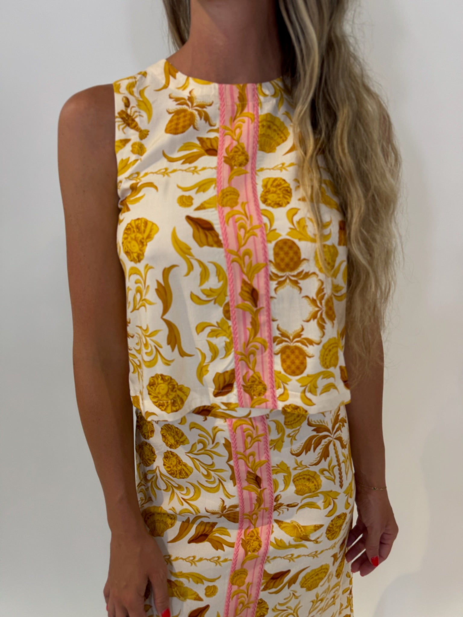 Briton Court | Stacy Boxy Top | Vagabond | Apparel | Boutique