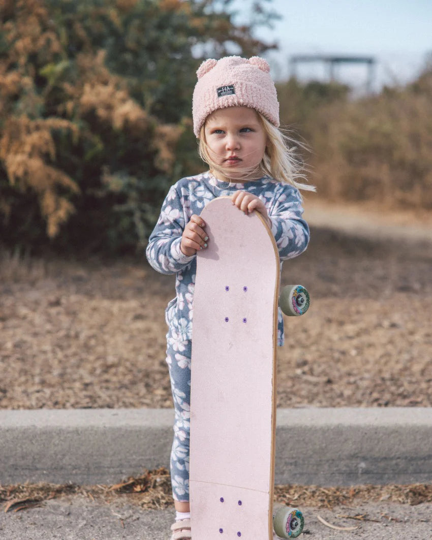 Feather 4 Arrow | Wilde Plush Beanie | Pale Rose | Model | Vagabond | Apparel | Boutique