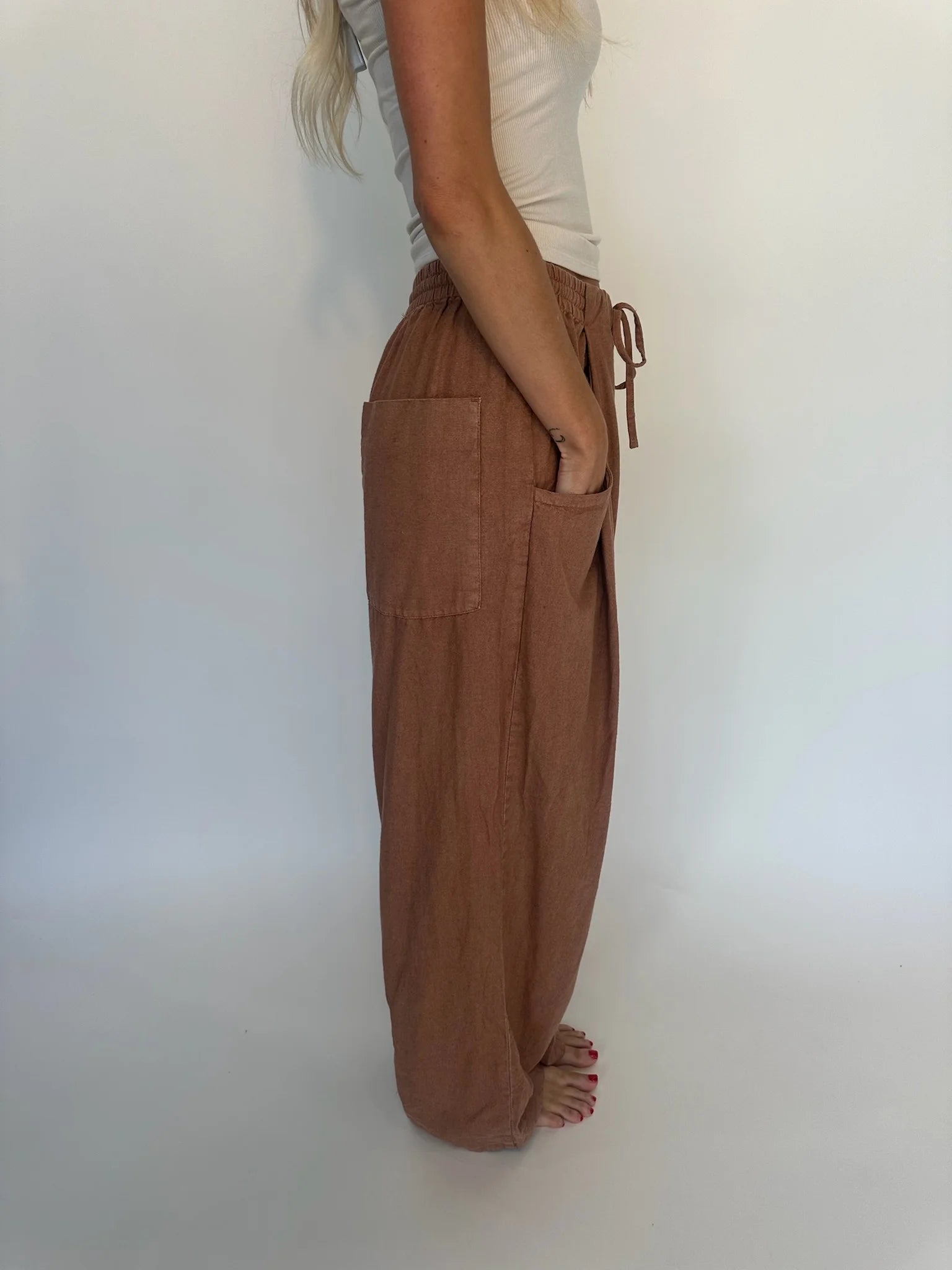 Free People | Chambers Laid Back Pull On Pant | Sunset | Side | Vagabond | Apparel | Boutique