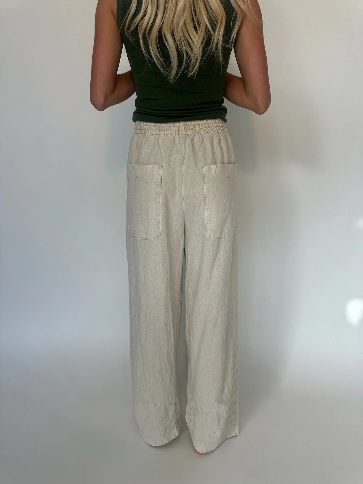 Free People | Chambers Laid Back Pull On Pant | Sand | Back | Vagabond | Apparel | Boutique