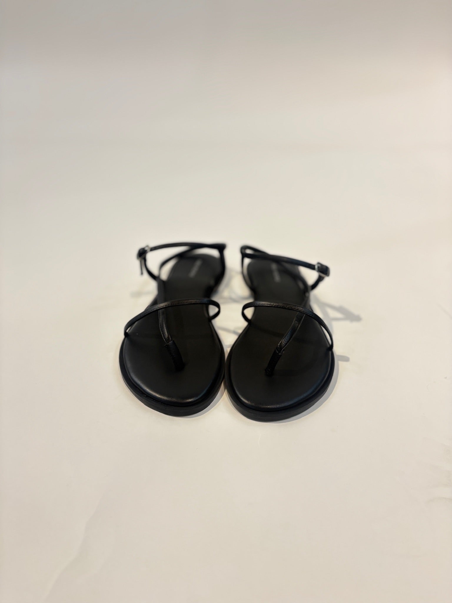 Free People | Corsica Strappy Sandal | Front | Vagabond | Apparel | Boutique