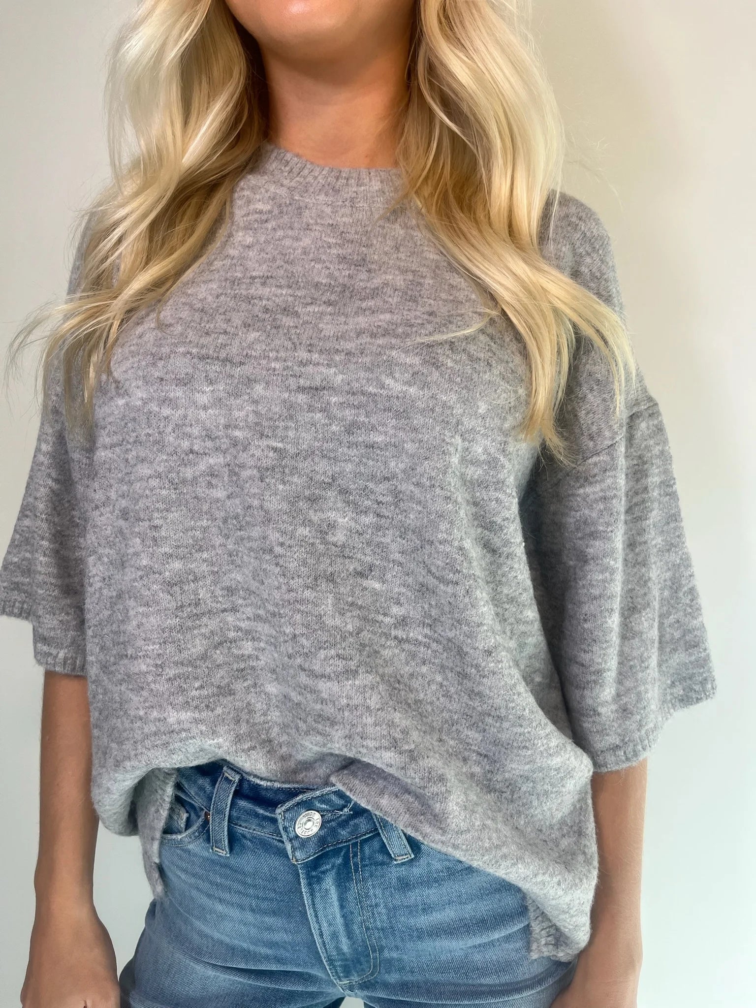 Free People | Margot Sweater Tee | Grey | Close | Vagabond Apparel | Boutique
