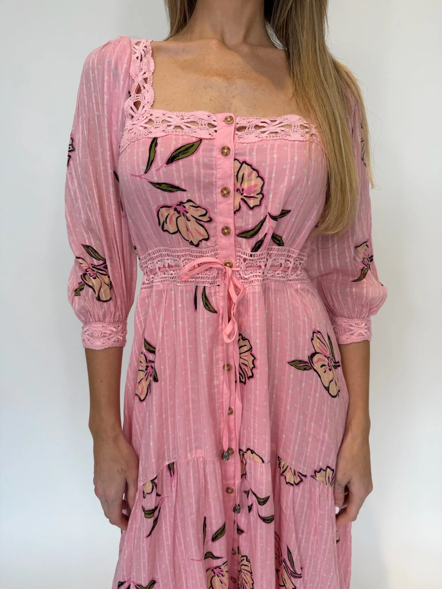 Free People | Morning Meadows Long Sleeve Maxi | Close |  Vagabond | Apparel | Boutique