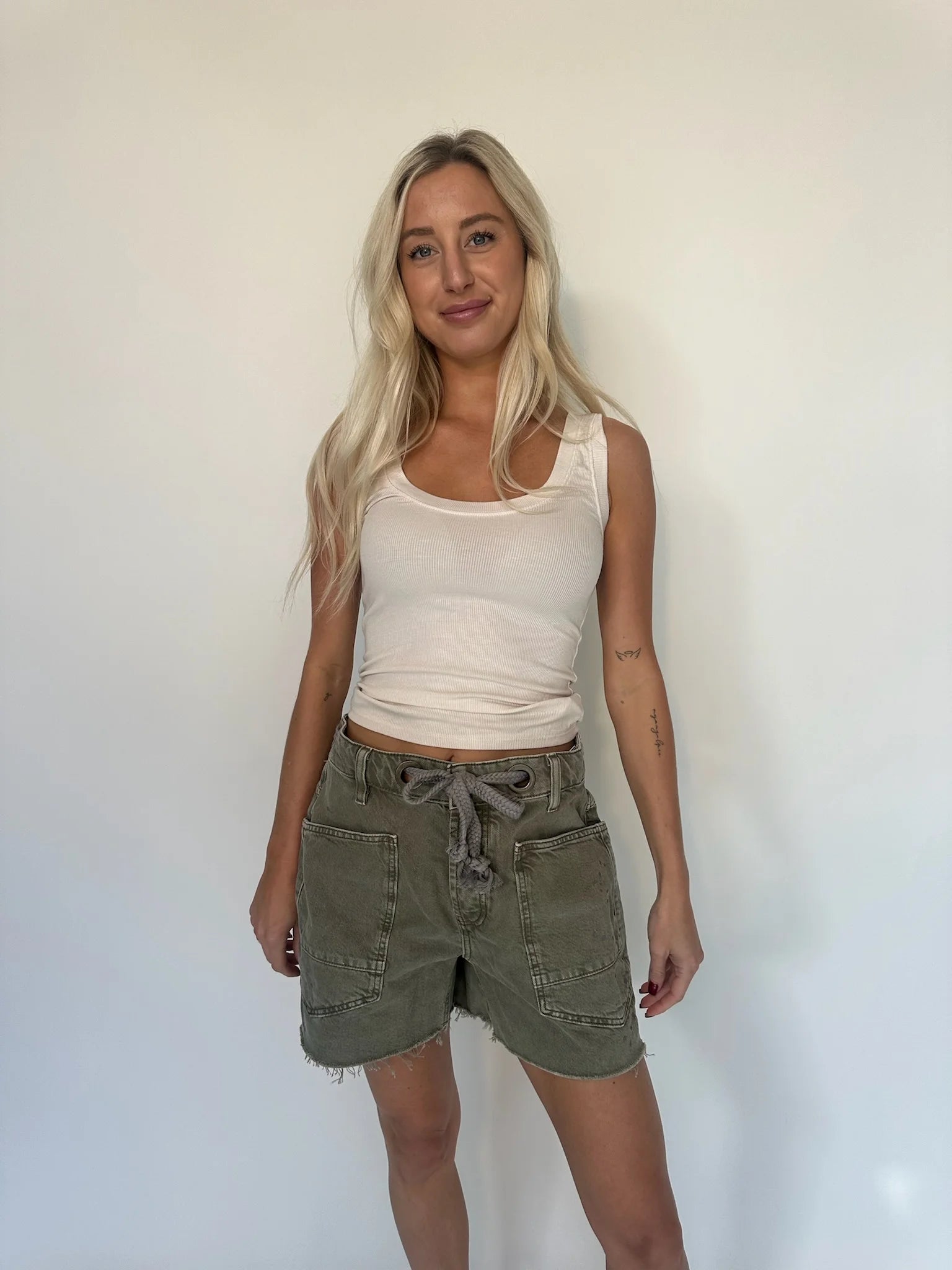 Free People | Moxie Short | Fern | Model  | Vagabond | Apparel | Boutique