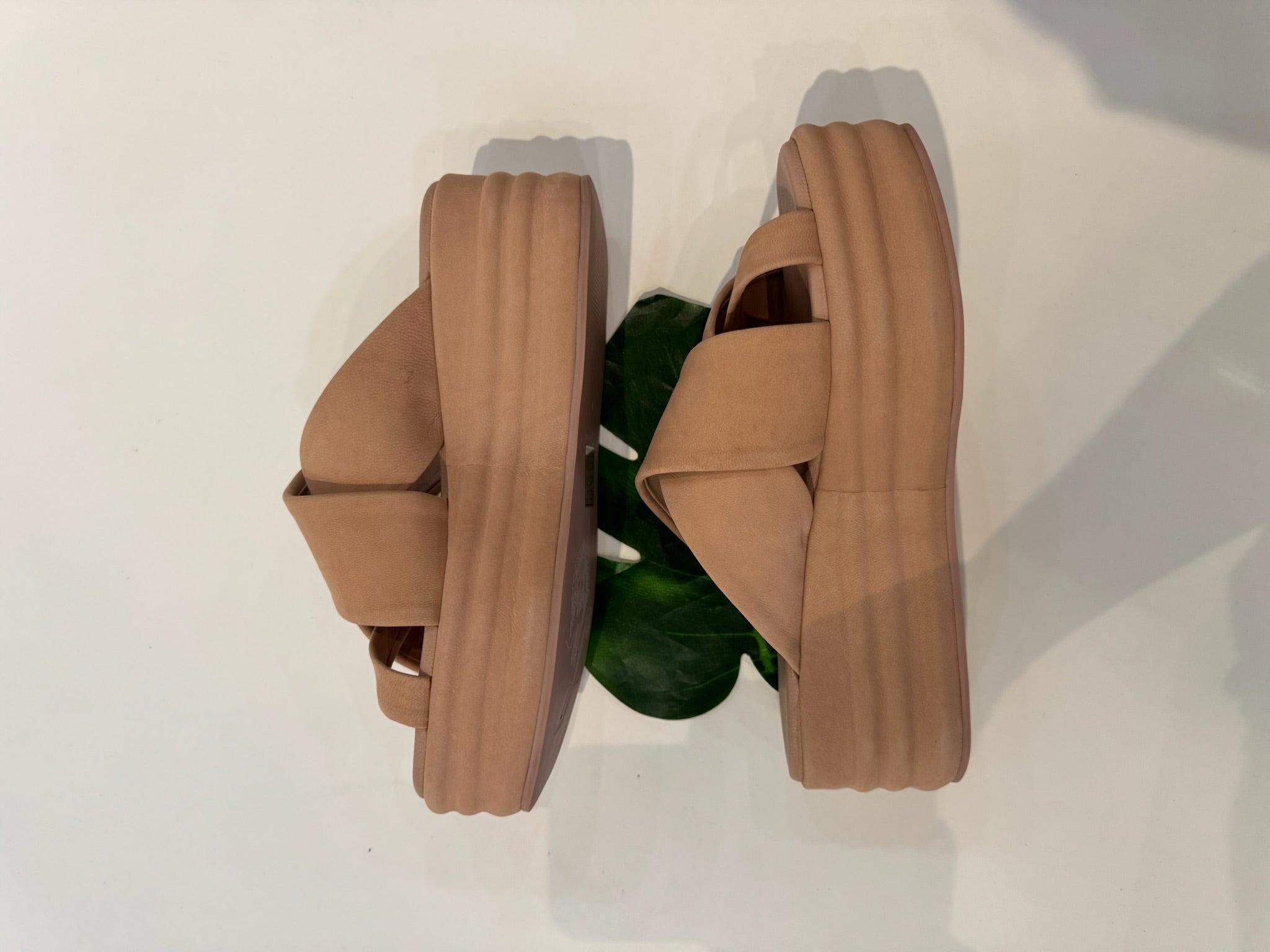 Free People | Wanderbay Flatform | Side | Vagabond | Apparel | Boutique