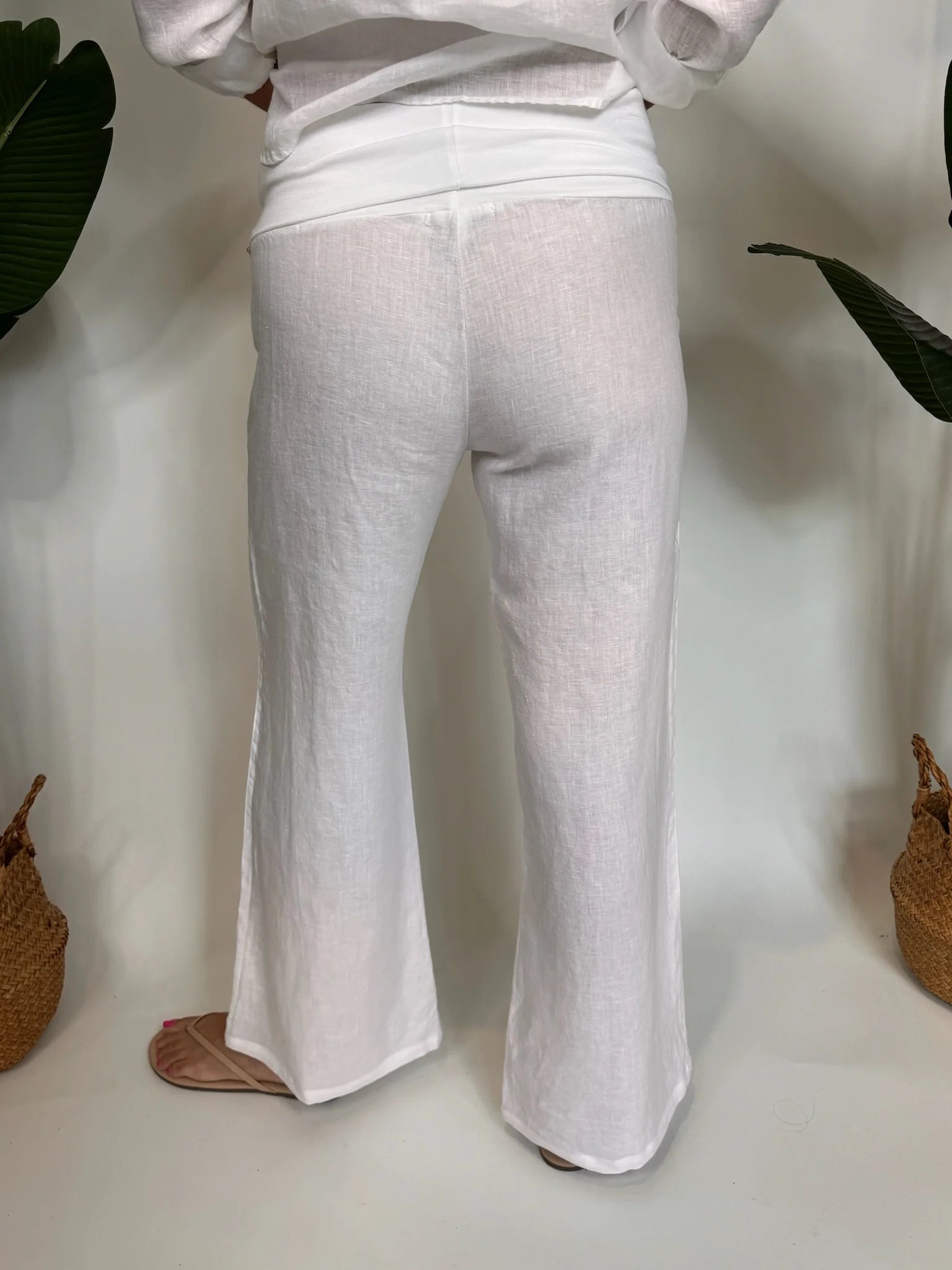 Fresh Laundry | Foldover Linen Pants | White | Back | Vagabond | Apparel | Boutique