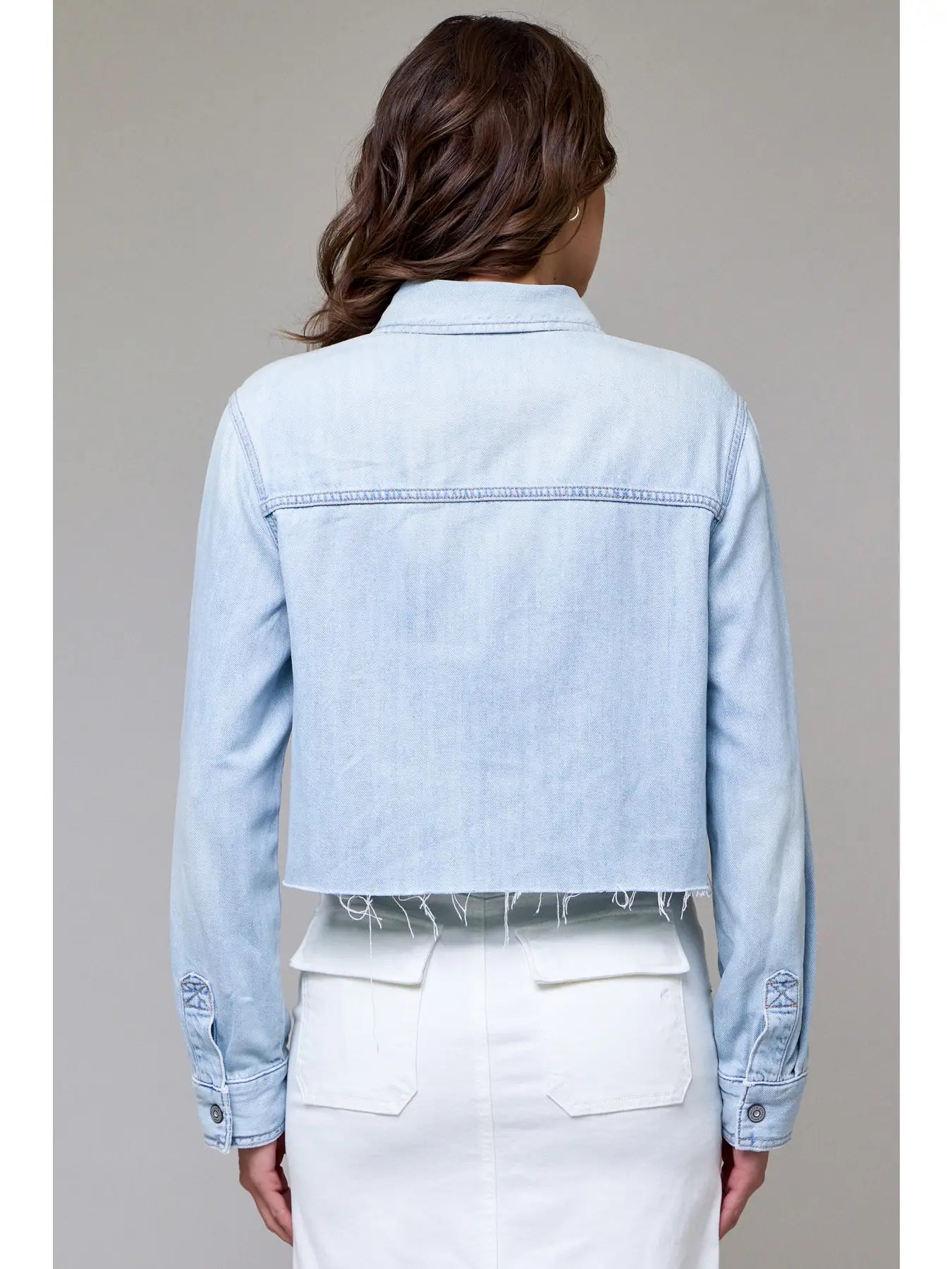 Hidden Jeans | Cropped Denim Shirt | Light Wash | Back | Vagabond | Apparel | Boutique