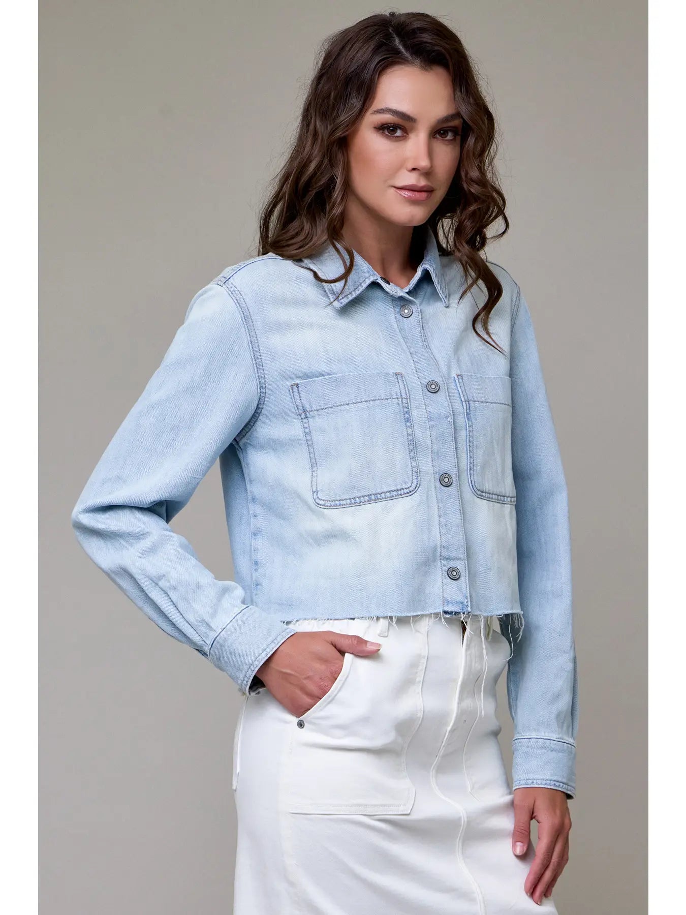 Hidden Jeans |  Cropped Denim Shirt | Light Wash | Side | Vagabond | Apparel | Boutique