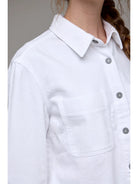 Hidden Jeans | Cropped Denim Shirt | White | Close | Vagabond | Apparel | Boutique