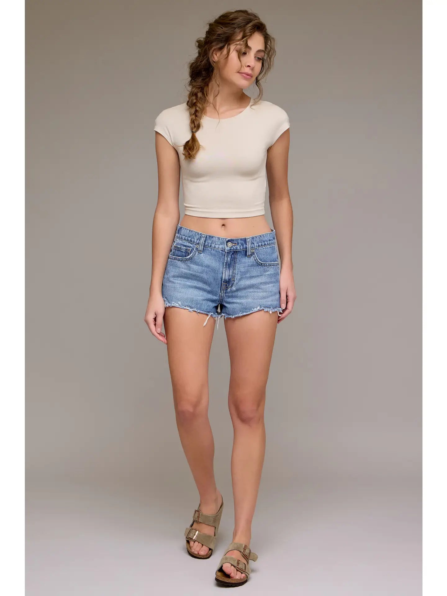 Hidden Jeans | Kayla Shorts | Chewed Hem | Medium | Full | Vagabond | Apparel | Boutique