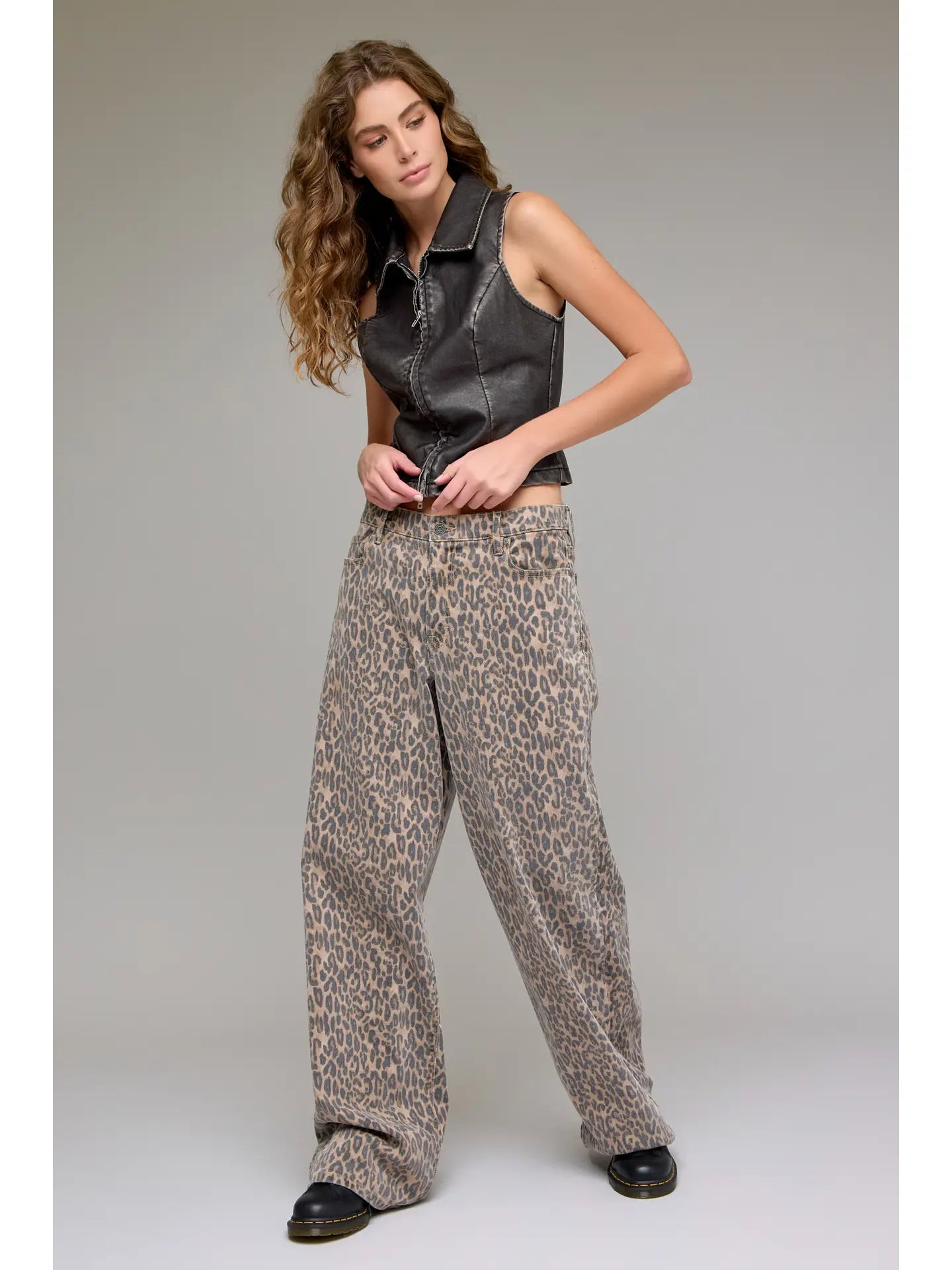 Hidden Jeans | Low Slung Baggy Jeans | Cheetah | Model | Vagabond | Apparel | Boutique