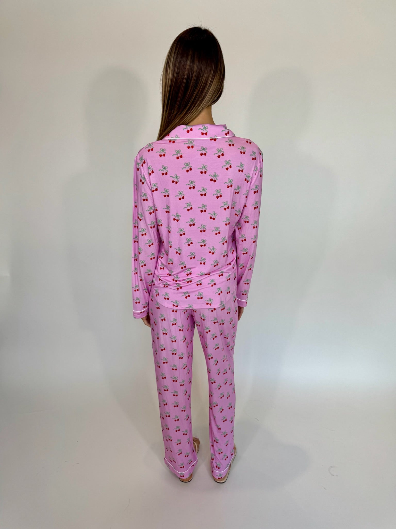 Katie J | Junior Maia Lounge Set | Back | Vagabond | Apparel | Boutique