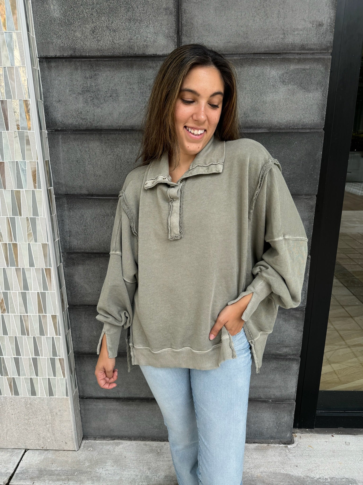 (取寄) フリーピープル レディース カムデン ヘンリー Free People women Camden Henley Navy Free People Camden Henley in Navy – Williams Mercantile